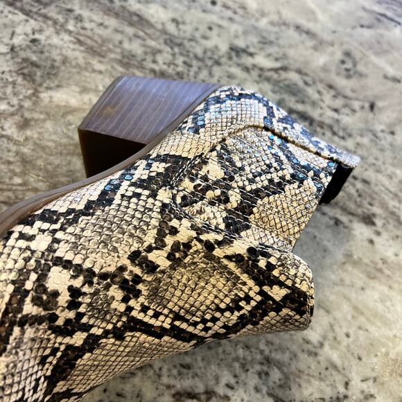 A.N.A Snake Print Ankle Height Heeled Booties Size 9 - Picture 3 of 5